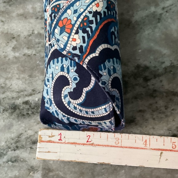 Vera Bradley Hardshell Glasses Case Magnetic Closure Fabric - Picture 9 of 10